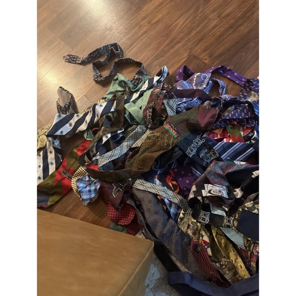 Huge 100+ Mens Designer Neck Tie Lot – Silk & Novelty Mix - Picture 6 of 16